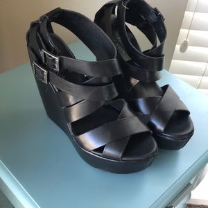 Kork-Ease Black wedges